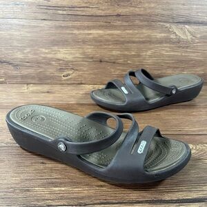 CROCS Patricia Brown Slip-On Wedge Sandals Women’s Size 8 Shoes